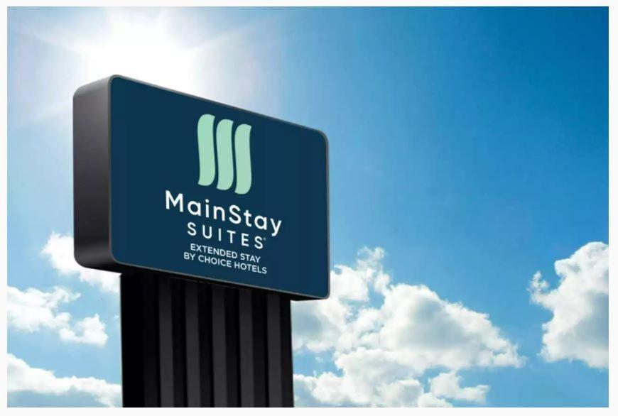 Mainstay Suites Middleburg Heights Cleveland Airport Exterior photo